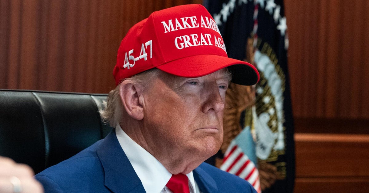 Trump anuncia que Israel e Irán han aceptado un alto el fuego, pero Irán suena menos definitivo
