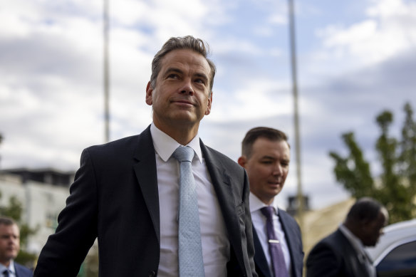 El acuerdo consolida el control de Lachlan Murdoch sobre el Imperio hasta al menos 2050.