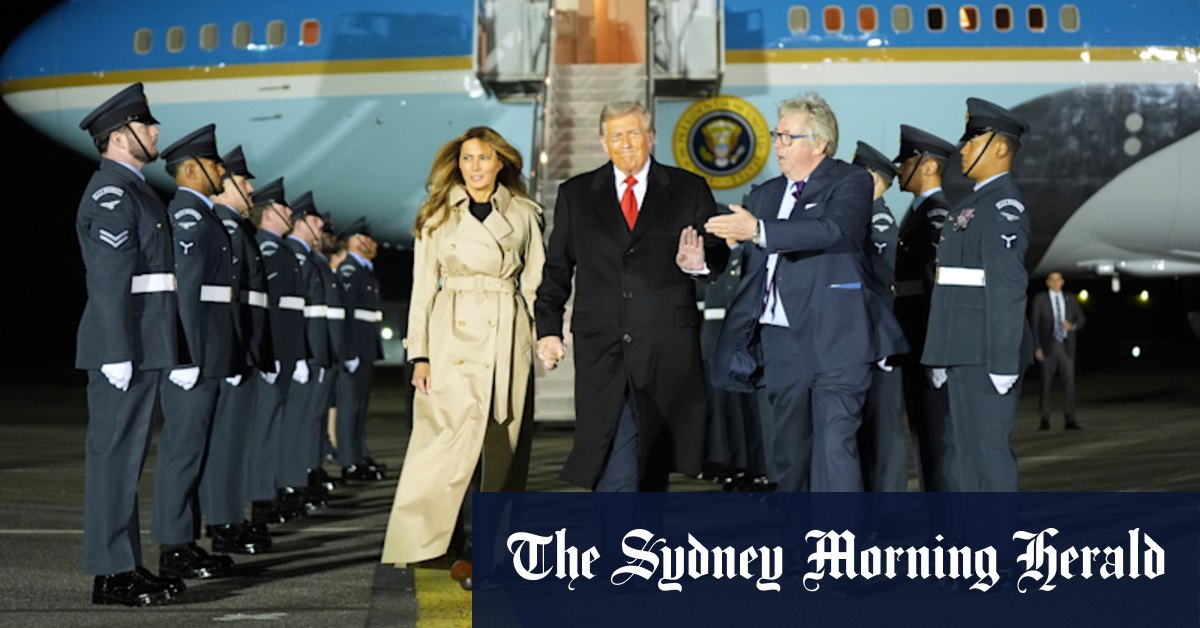 El presidente de los Estados Unidos llega a las protestas de Pomp y Guerilla