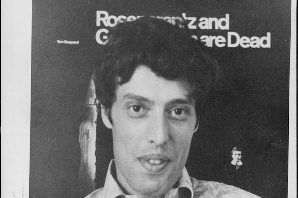 El gran avance de Stoppard se produjo con la obra Rosencrantz y Guildenstern están muertos.