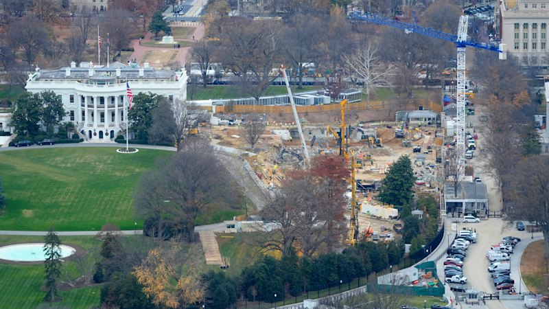 Grupo de preservación demanda a Trump por construcción de salón de baile